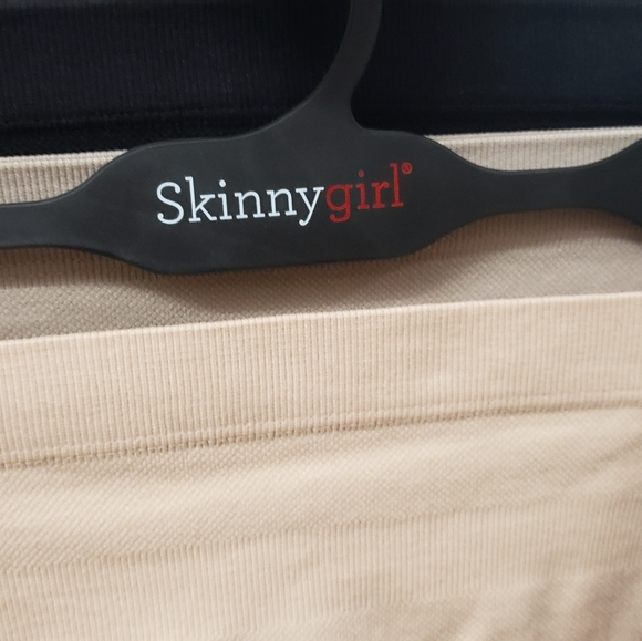 NWT Skinnygirl 3Pk Shapewear; Szs M & L. Tan/Nu/Blk; Tames Your Tummy.$35 Each. - Picture 9 of 15